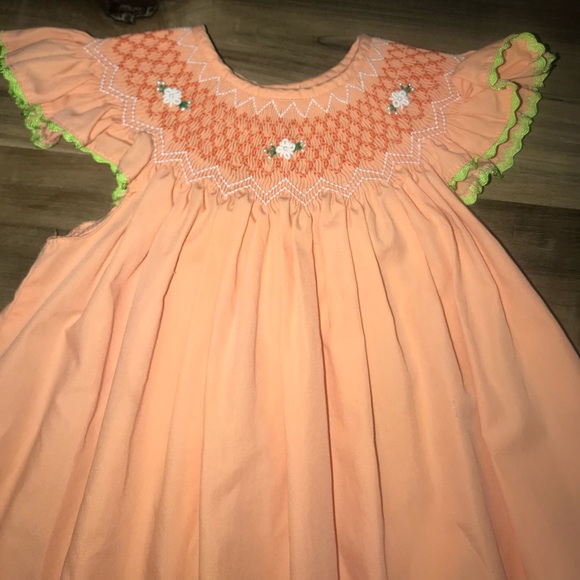 Vintage Preppy Smocked Floral Peach Dress | Southern | Spring Easter 100% Cotton - Picture 4 of 10